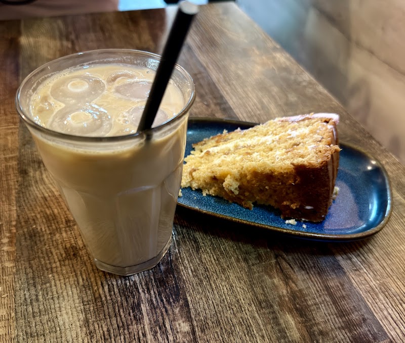 Flamingos Coffee House