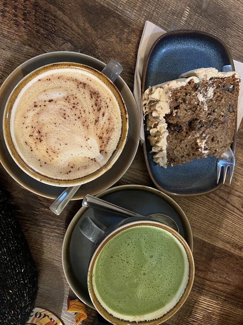 Flamingos Coffee House