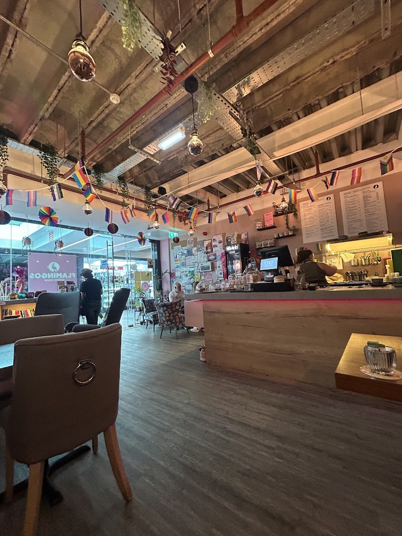 Flamingos Coffee House