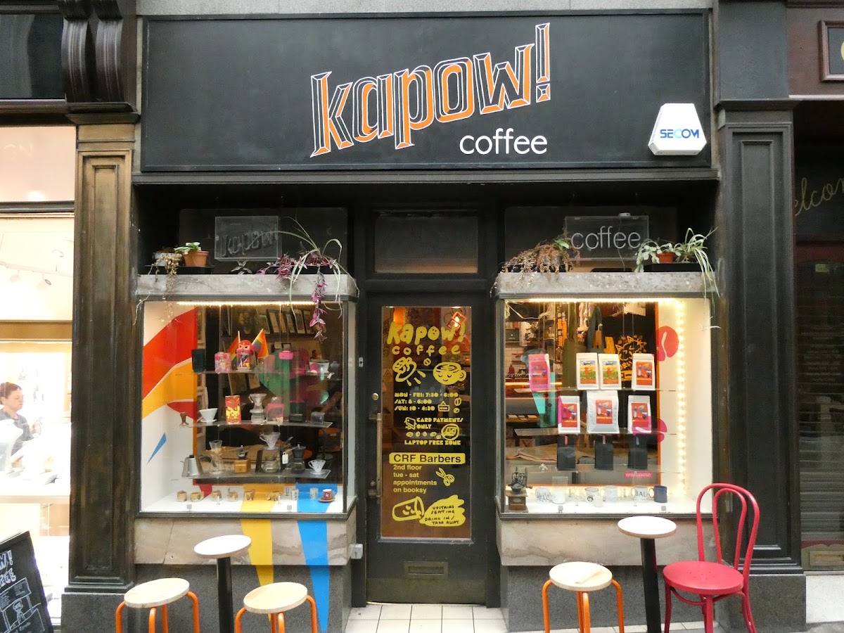 Kapow Coffee — Cafe